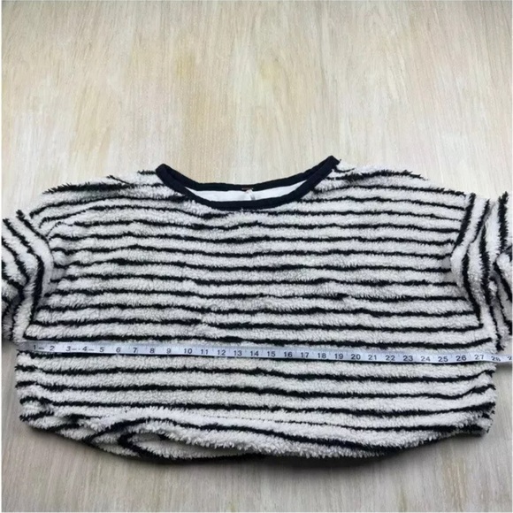Free People Breton Stripe Sherpa Cropped Pullover Sweater Sz Small *E4 - Picture 5 of 6